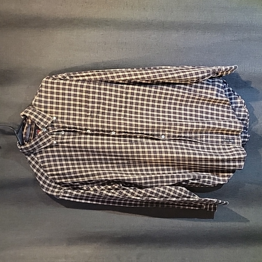 Vintage tommy hilfiger button up